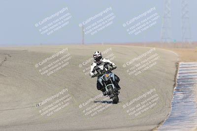 media/Feb-11-2022-TrackDaz (Fri) [[a06789d7ad]]/Group C/145pm (Outside Grapevine)/